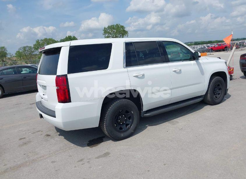 Photo 4 of 2018 Chevrolet Tahoe COMMERCIAL FLEET (VIN 1GNSKDEC1JR242328)