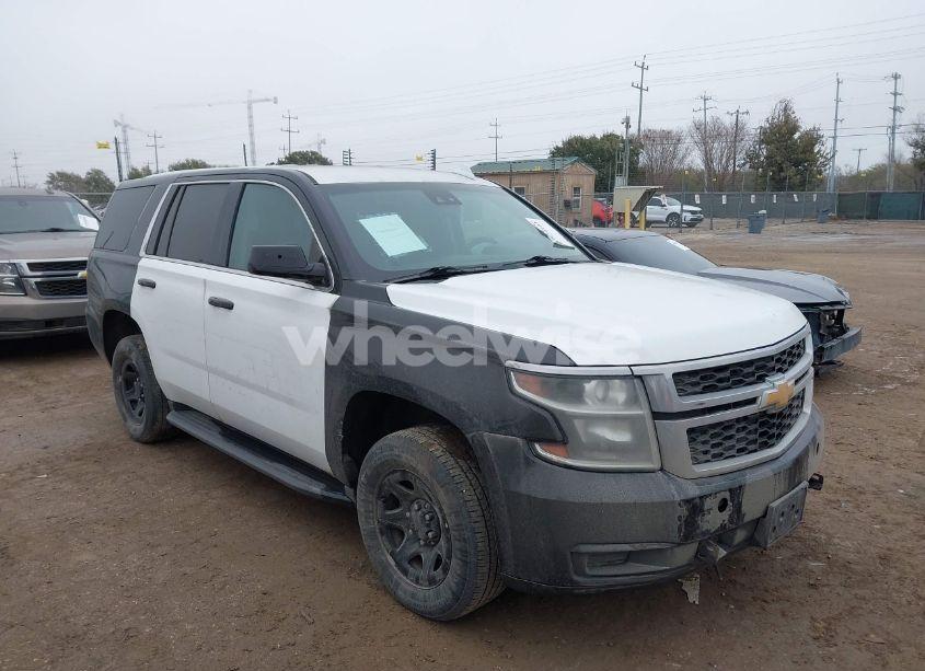 2018 Chevrolet Tahoe COMMERCIAL FLEET (VIN 1GNSKDEC9JR352737) main photo