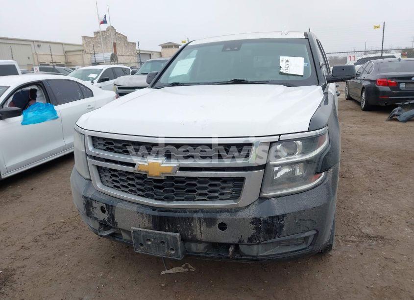 Photo 12 of 2018 Chevrolet Tahoe COMMERCIAL FLEET (VIN 1GNSKDEC9JR352737)