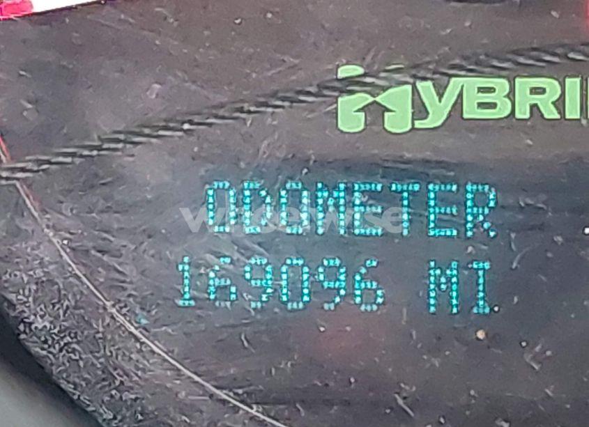 Photo 15 of 2012 Chevrolet Tahoe HYBRID (VIN 1GNSKDEJ8CR301439)