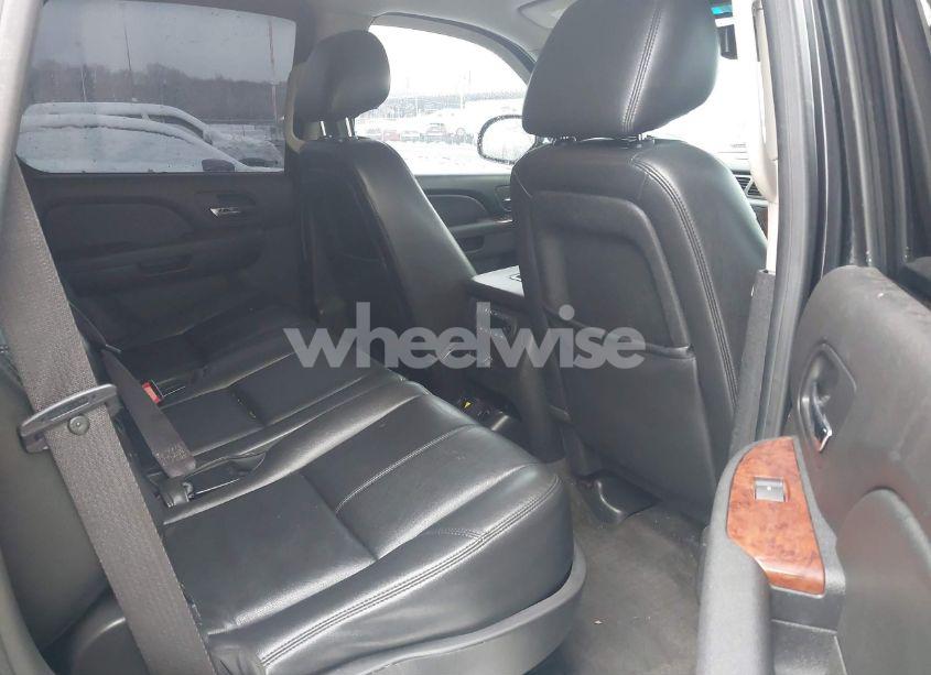 Photo 8 of 2012 Chevrolet Tahoe HYBRID (VIN 1GNSKDEJ8CR301439)