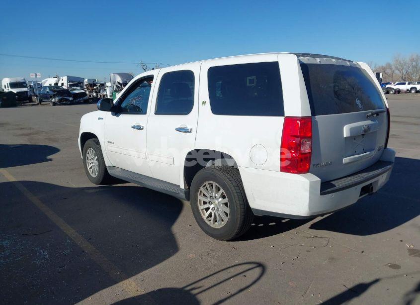 Photo 3 of 2011 Chevrolet Tahoe HYBRID (VIN 1GNSKDFJ0BR323366)