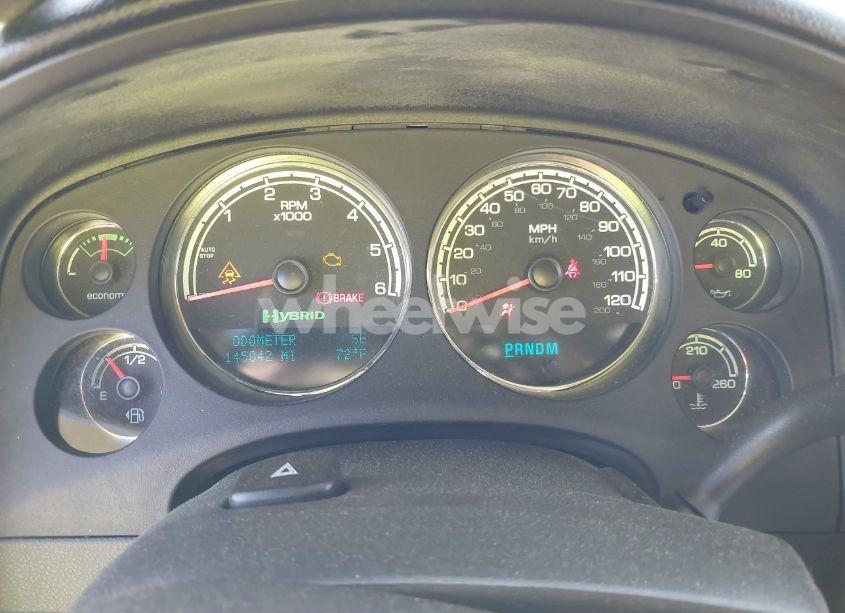 Photo 7 of 2011 Chevrolet Tahoe HYBRID (VIN 1GNSKDFJXBR194343)