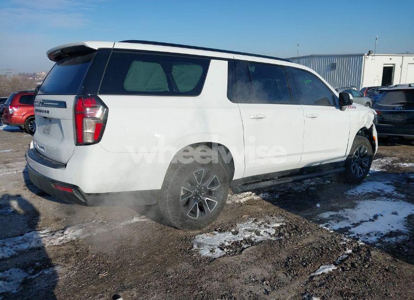 Photo 4 of 2023 Chevrolet Suburban 4WD Z71 (VIN 1GNSKDKD0PR235652)