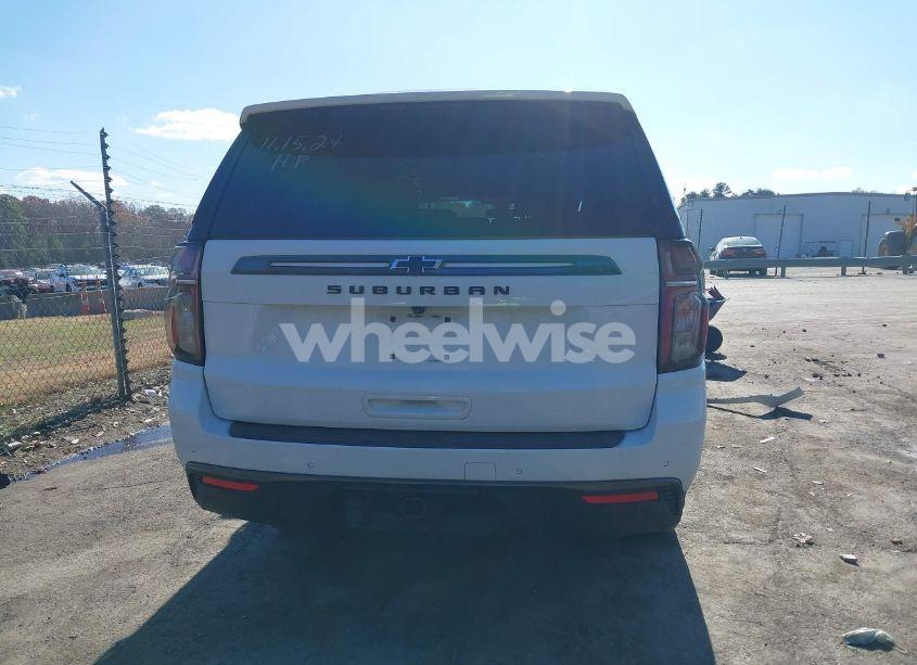 Photo 16 of 2021 Chevrolet Suburban 4WD Z71 (VIN 1GNSKDKD1MR349946)