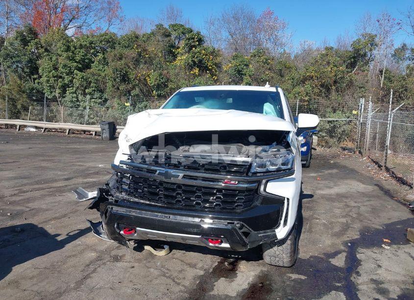 Photo 17 of 2021 Chevrolet Suburban 4WD Z71 (VIN 1GNSKDKD1MR349946)