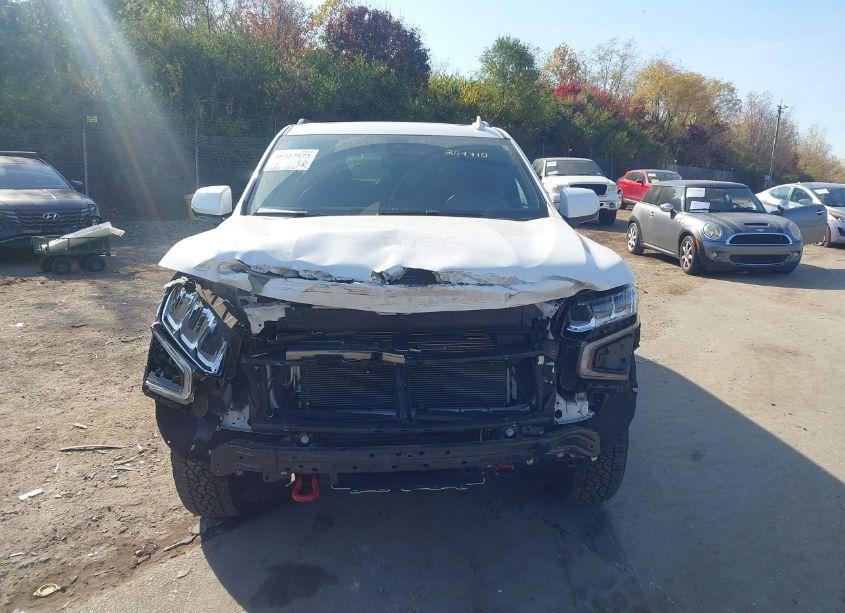 Photo 12 of 2022 Chevrolet Suburban 4WD Z71 (VIN 1GNSKDKD2NR204710)