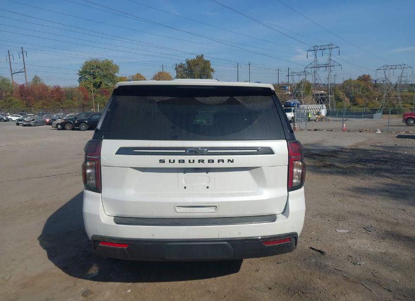 Photo 16 of 2022 Chevrolet Suburban 4WD Z71 (VIN 1GNSKDKD2NR204710)