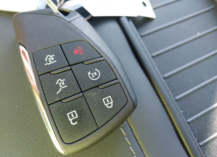 Photo 11 of 2024 Chevrolet Suburban 4WD Z71 (VIN 1GNSKDKD2RR234392)