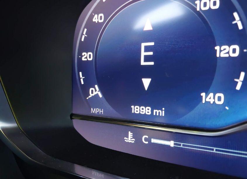 Photo 16 of 2024 Chevrolet Suburban 4WD Z71 (VIN 1GNSKDKD2RR234392)