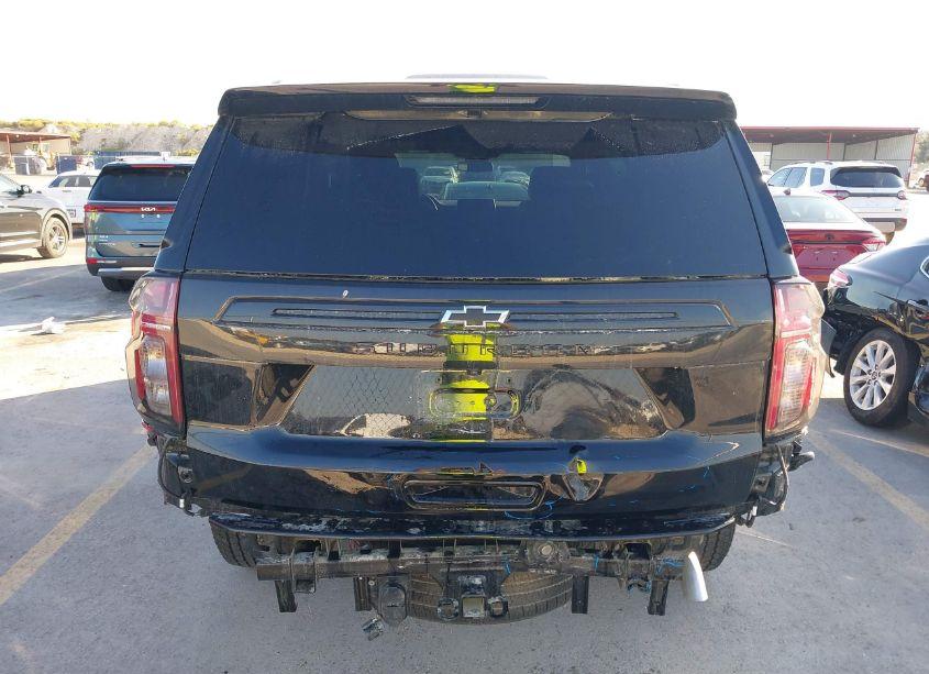 Photo 17 of 2024 Chevrolet Suburban 4WD Z71 (VIN 1GNSKDKD2RR234392)