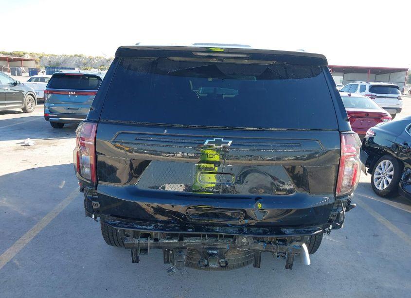 Photo 6 of 2024 Chevrolet Suburban 4WD Z71 (VIN 1GNSKDKD2RR234392)