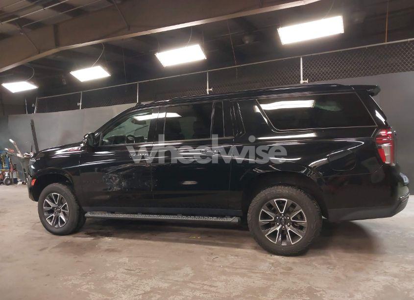 Photo 14 of 2021 Chevrolet Suburban 4WD Z71 (VIN 1GNSKDKD3MR140935)