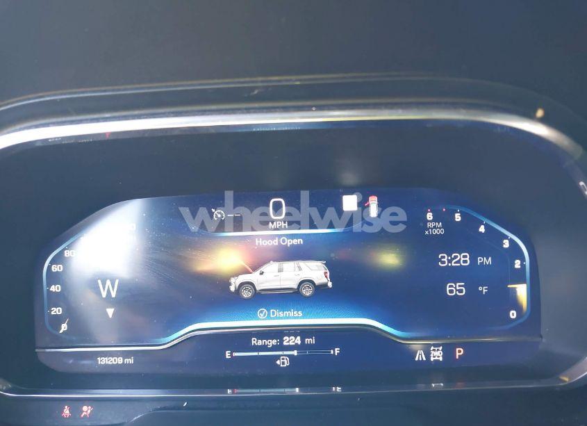 Photo 15 of 2022 Chevrolet Suburban 4WD Z71 (VIN 1GNSKDKD3NR116992)