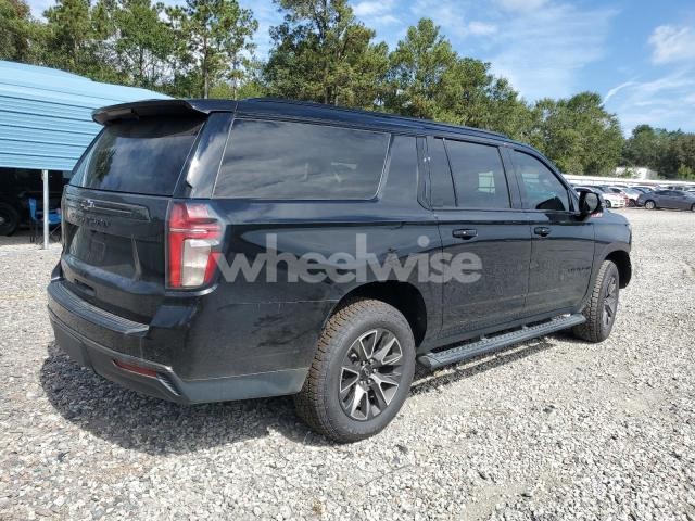 Photo 13 of 2021 CHEVROLET SUBURBAN K1500 Z71 N/A (VIN 1GNSKDKD5MR190008)