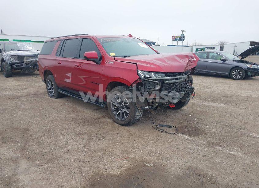 2022 Chevrolet Suburban 4WD Z71 (VIN 1GNSKDKD8NR301037) main photo