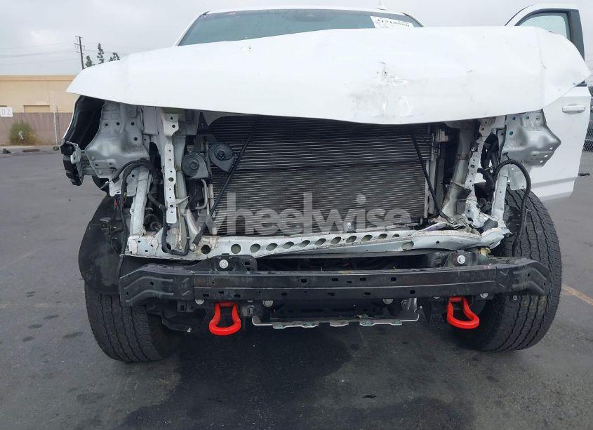 Photo 17 of 2023 Chevrolet Suburban 4WD Z71 (VIN 1GNSKDKD8PR375819)