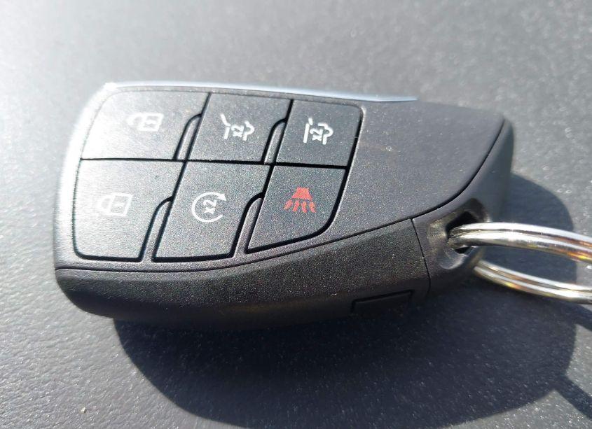 Photo 11 of 2024 Chevrolet Suburban 4WD Z71 (VIN 1GNSKDKD8RR319091)