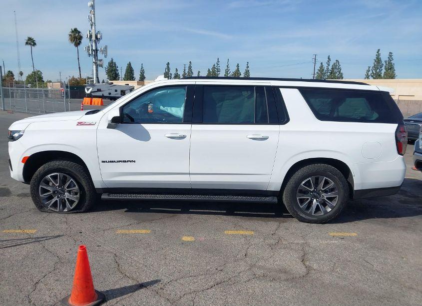 Photo 14 of 2024 Chevrolet Suburban 4WD Z71 (VIN 1GNSKDKD8RR319091)