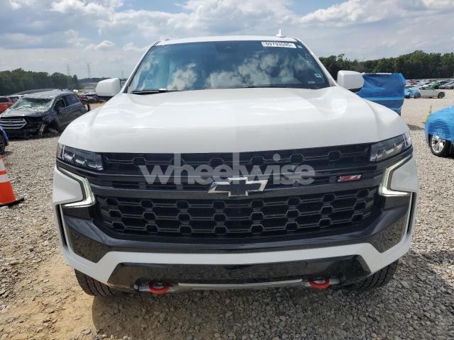 Photo 9 of 2024 CHEVROLET SUBURBAN K1500 Z71 N/A (VIN 1GNSKDKD9RR121698)