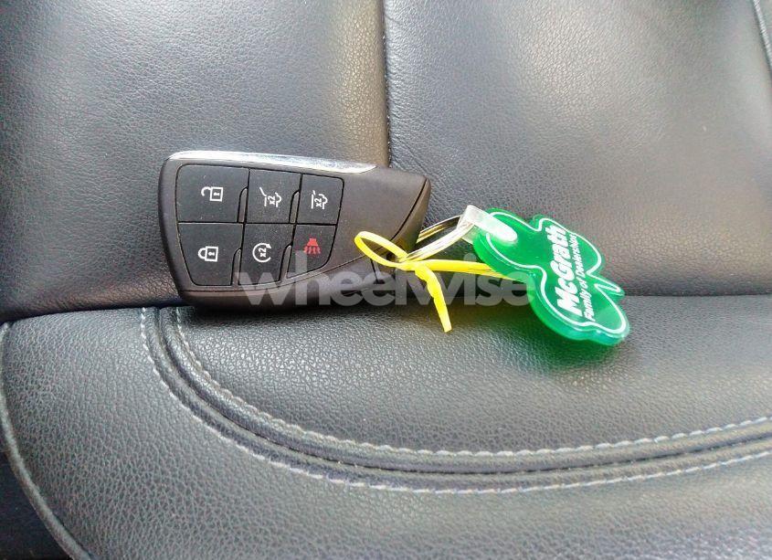 Photo 11 of 2024 Chevrolet Suburban 4WD Z71 (VIN 1GNSKDKDXRR296171)