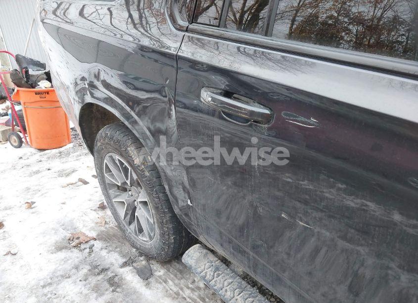 Photo 19 of 2023 Chevrolet Suburban 4WD Z71 (VIN 1GNSKDKL7PR559141)