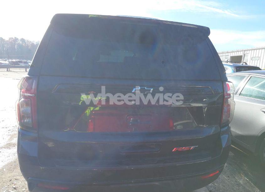 Photo 16 of 2023 Chevrolet Suburban 4WD RST (VIN 1GNSKEKD2PR213075)