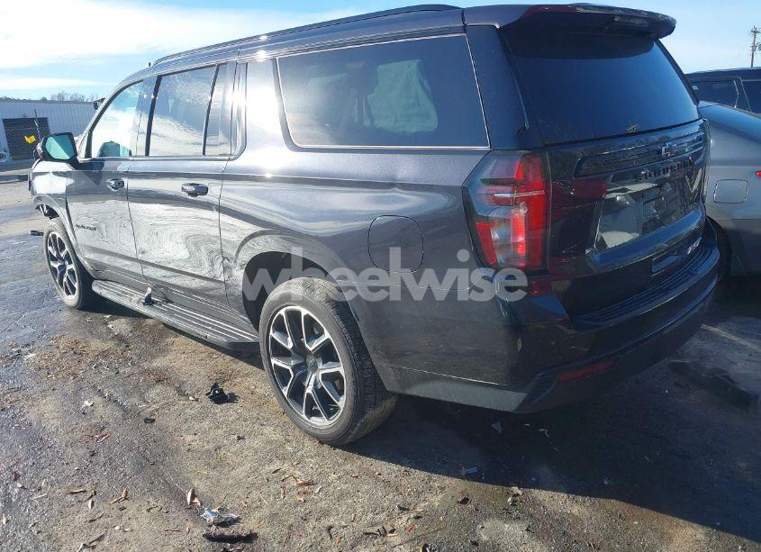 Photo 3 of 2023 Chevrolet Suburban 4WD RST (VIN 1GNSKEKD2PR213075)
