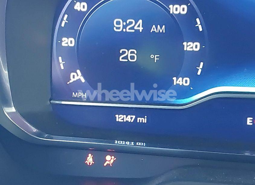 Photo 15 of 2024 Chevrolet Suburban 4WD RST (VIN 1GNSKEKD2RR269309)