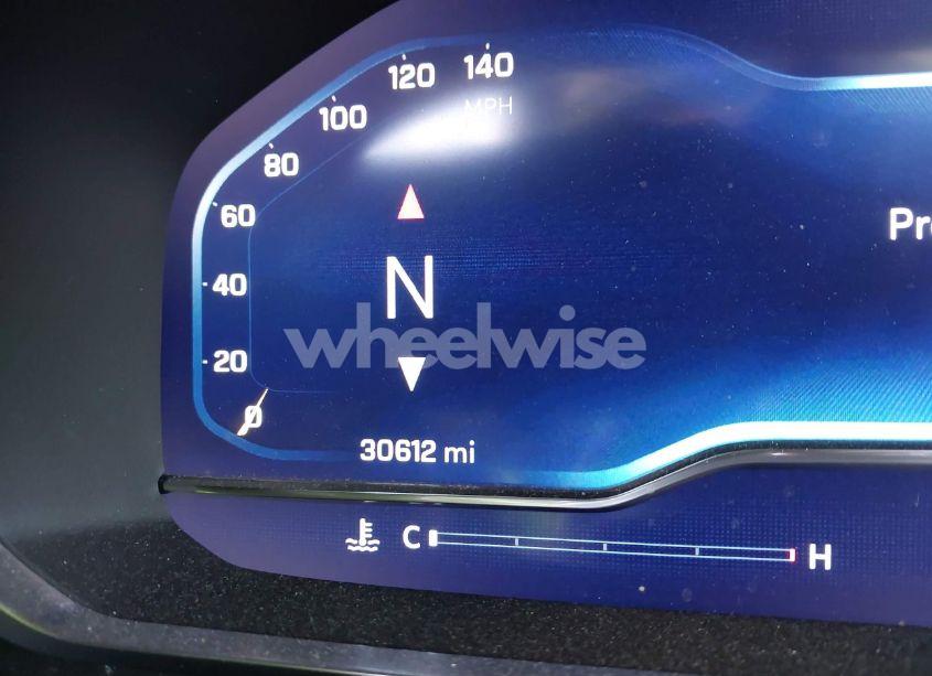 Photo 14 of 2022 Chevrolet Suburban 4WD RST (VIN 1GNSKEKD4NR205170)