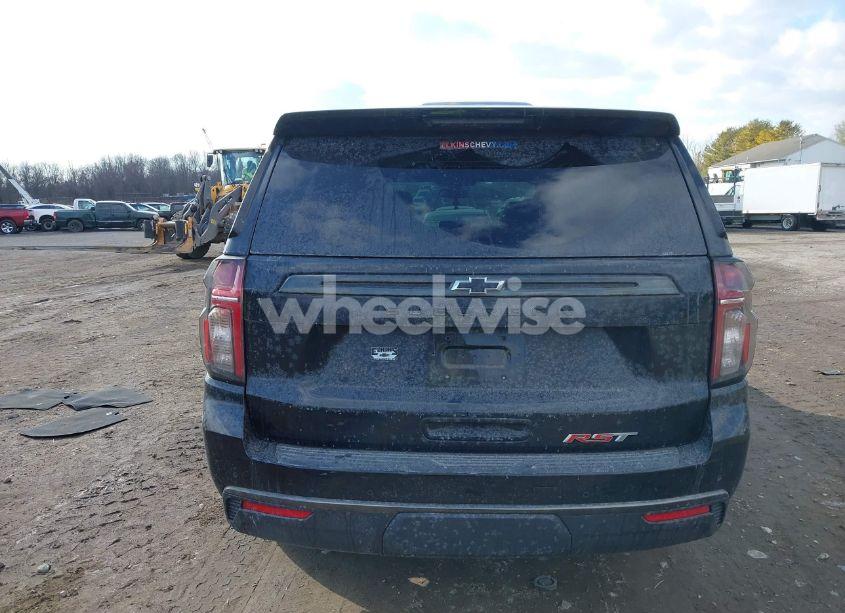 Photo 15 of 2022 Chevrolet Suburban 4WD RST (VIN 1GNSKEKD4NR205170)