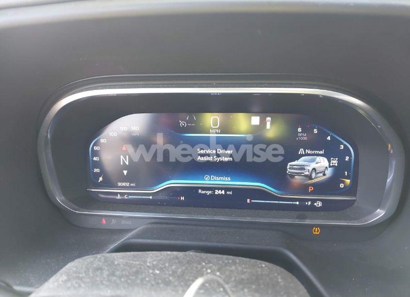 Photo 7 of 2022 Chevrolet Suburban 4WD RST (VIN 1GNSKEKD4NR205170)