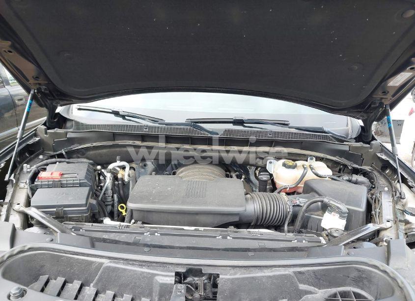 Photo 10 of 2023 Chevrolet Suburban 4WD RST (VIN 1GNSKEKD4PR240200)