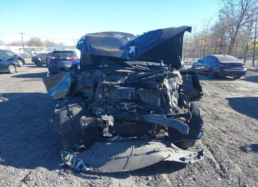 Photo 11 of 2021 Chevrolet Suburban 4WD RST (VIN 1GNSKEKD5MR433290)