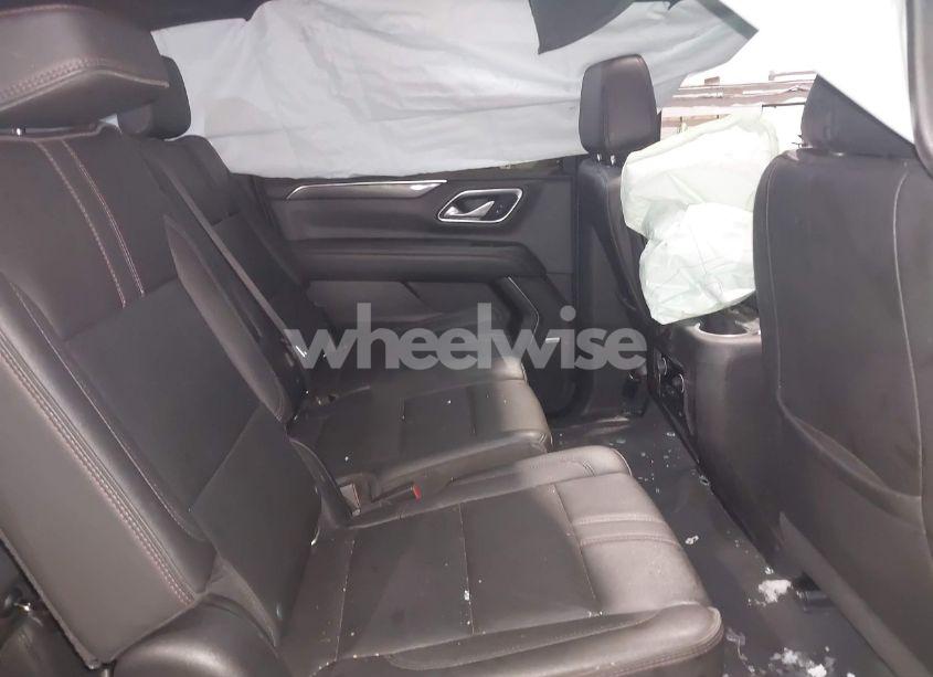 Photo 8 of 2021 Chevrolet Suburban 4WD RST (VIN 1GNSKEKD7MR421903)