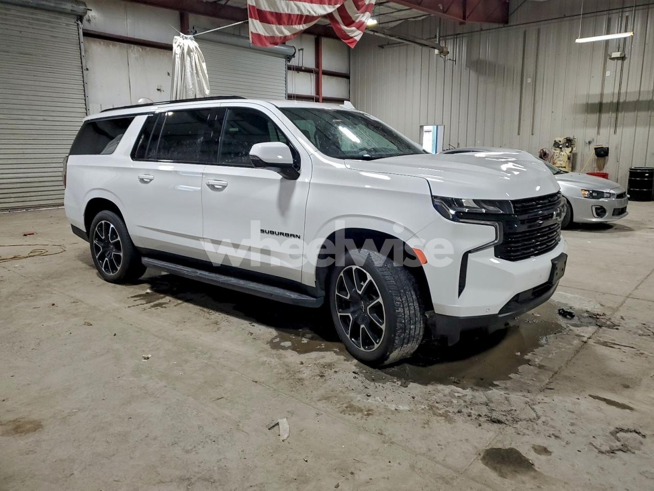 Photo 4 of 2024 CHEVROLET SUBURBAN K1500 RST (VIN 1GNSKEKD8RR319338)