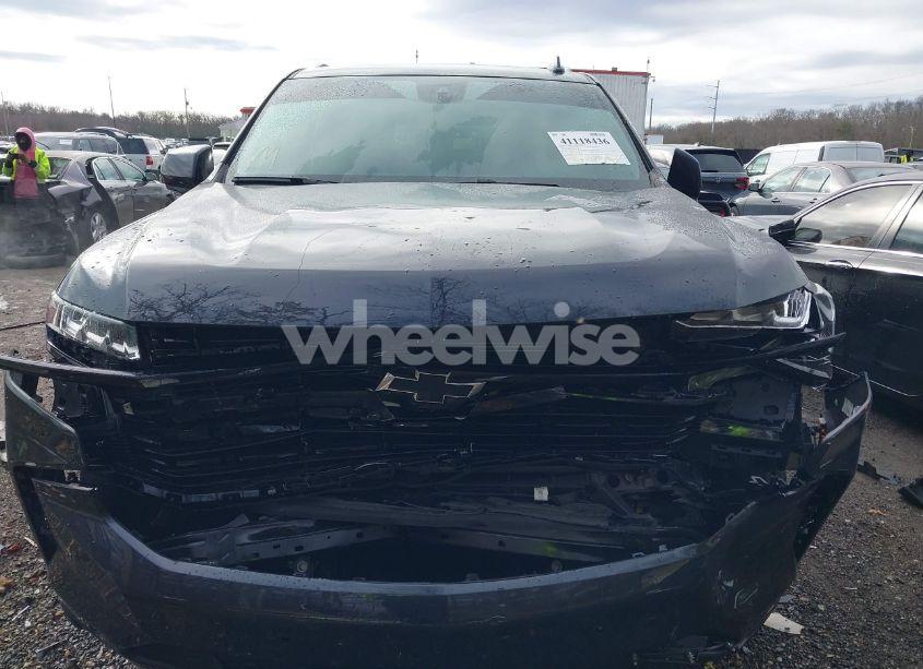 Photo 12 of 2023 Chevrolet Suburban 4WD RST (VIN 1GNSKEKL9PR289562)