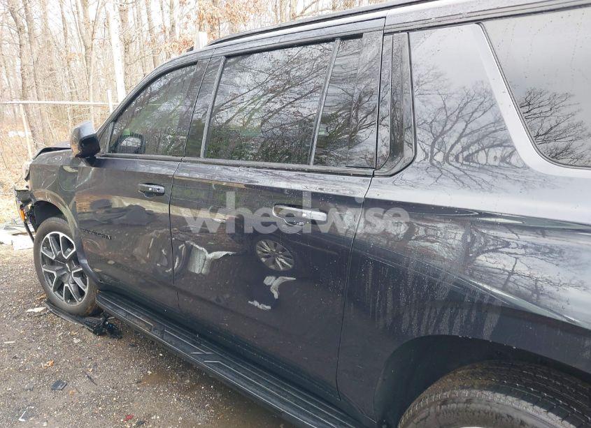 Photo 14 of 2023 Chevrolet Suburban 4WD RST (VIN 1GNSKEKL9PR289562)