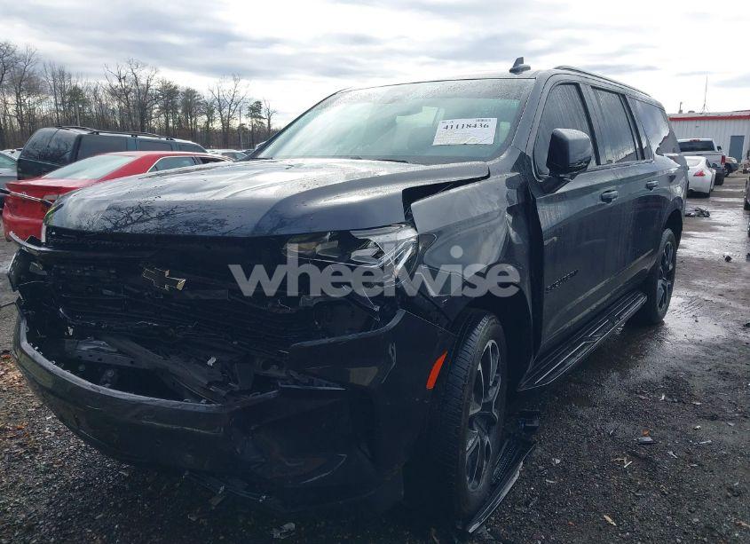 Photo 6 of 2023 Chevrolet Suburban 4WD RST (VIN 1GNSKEKL9PR289562)