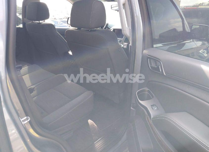 Photo 8 of 2019 Chevrolet Tahoe COMMERCIAL FLEET (VIN 1GNSKFKC0KR142979)