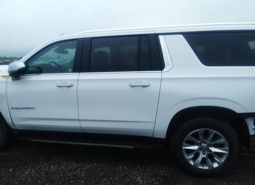Photo 14 of 2023 Chevrolet Suburban 4WD PREMIER (VIN 1GNSKFKD0PR323984)