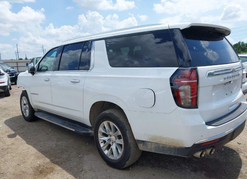 Photo 3 of 2023 Chevrolet Suburban 4WD PREMIER (VIN 1GNSKFKD0PR329445)