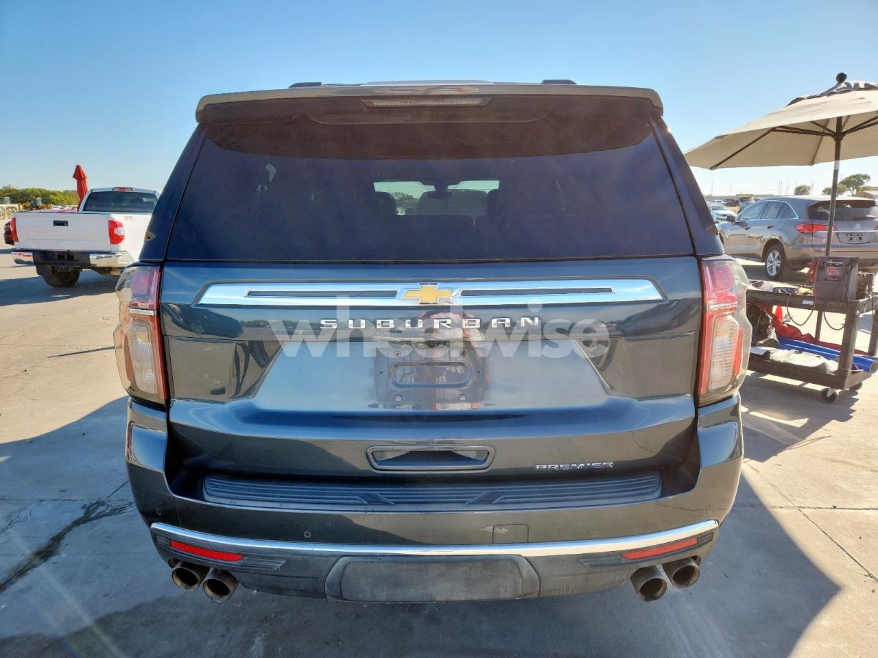 Photo 6 of 2021 CHEVROLET SUBURBAN K1500 PREMIER (VIN 1GNSKFKD2MR294855)