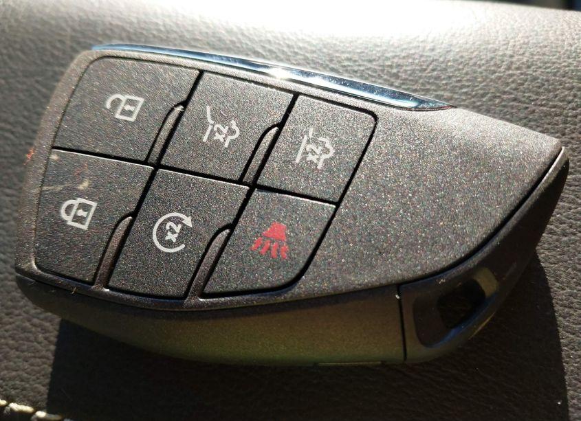 Photo 11 of 2022 Chevrolet Suburban 4WD PREMIER (VIN 1GNSKFKD2NR240327)