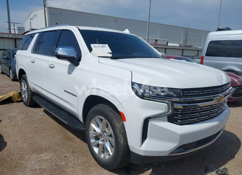 2023 Chevrolet Suburban 4WD PREMIER (VIN 1GNSKFKD2PR453846) main photo