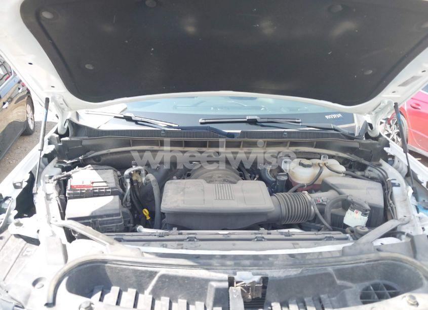 Photo 10 of 2023 Chevrolet Suburban 4WD PREMIER (VIN 1GNSKFKD2PR453846)