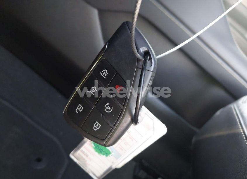 Photo 11 of 2023 Chevrolet Suburban 4WD PREMIER (VIN 1GNSKFKD2PR453846)