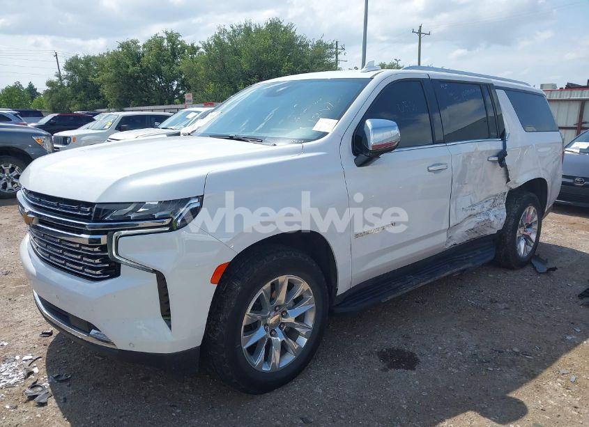 Photo 2 of 2023 Chevrolet Suburban 4WD PREMIER (VIN 1GNSKFKD2PR453846)