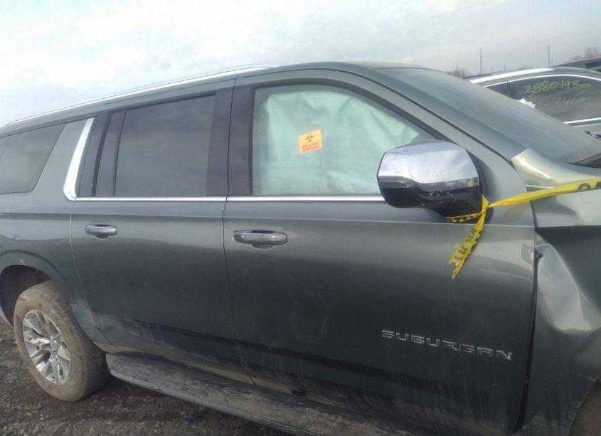 Photo 12 of 2023 Chevrolet Suburban 4WD PREMIER (VIN 1GNSKFKD2PR474325)