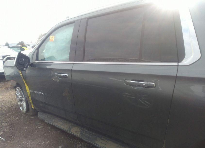 Photo 13 of 2023 Chevrolet Suburban 4WD PREMIER (VIN 1GNSKFKD2PR474325)